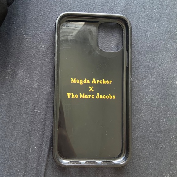 Iphone 11 Marc Jacobs x Magda Archer Case - Picture 3 of 3